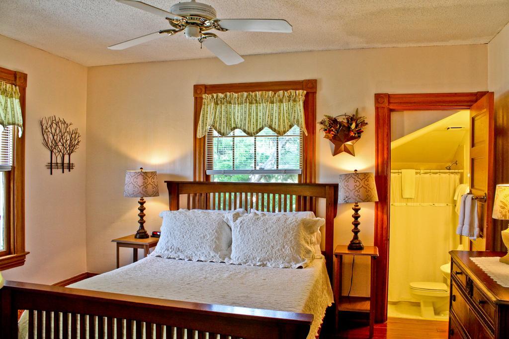 Night Swan Intracoastal Bed & Breakfast New Smyrna Beach Exterior foto